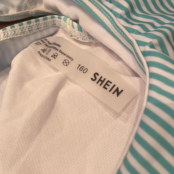 SHEIN blue tropical bikini - Picture 5 of 6